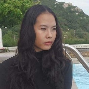 Meet your Posher, Nhung